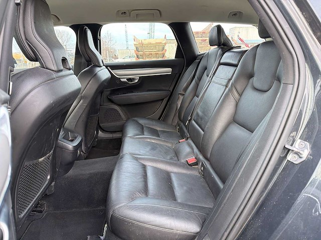 Volvo v90 2.0 d4 momentum 2019 | zh-728-p i - afbeelding 24 van  35