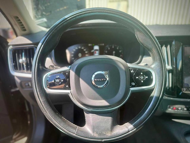 Volvo v90 2.0 t5 inscription ; nt-753-f - afbeelding 15 van  17
