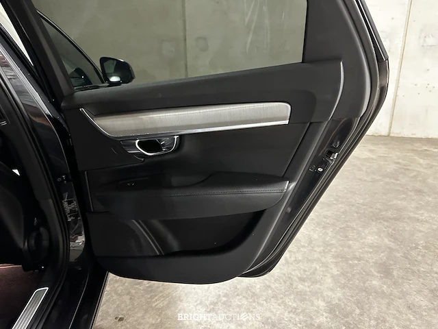 Volvo v90 2.0 t5 momentum 254pk 2017, pj-218-k - afbeelding 33 van  48