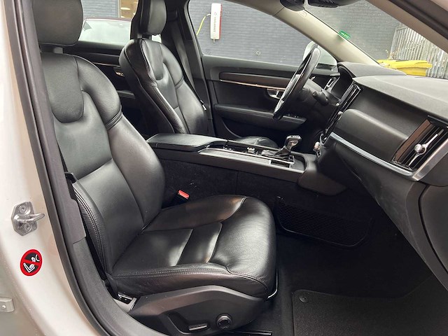 Volvo v90 cross country 2.0 d4 pro 2017 | pr-260-j - afbeelding 26 van  36