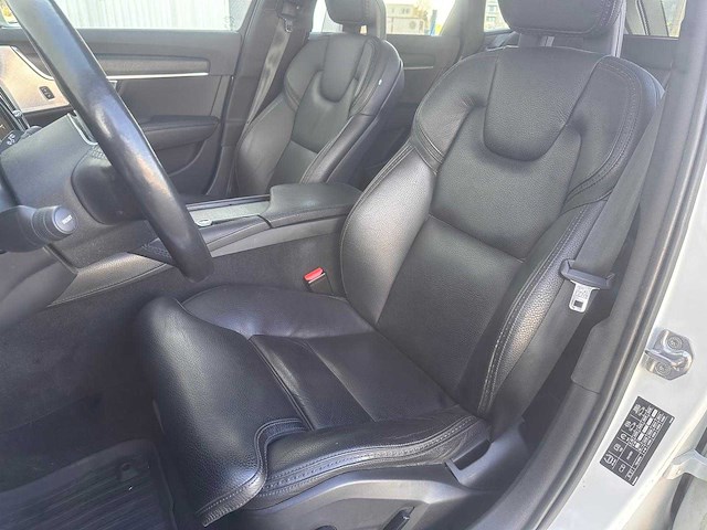 Volvo v90 cross country 2.0 d5 pro automaat; zp-950-j - afbeelding 22 van  23