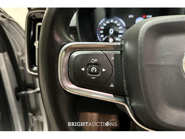 Volvo xc40 1.5 t3 momentum 156pk 2018 (origineel-nl), ts-939-d - afbeelding 15 van  45