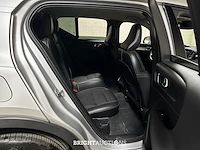 Volvo xc40 1.5 t3 momentum 156pk 2018 (origineel-nl), ts-939-d - afbeelding 31 van  45