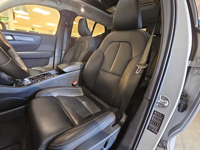Volvo xc40 1.5 t5 recharge inscription 2023 | jpk-87-z i - afbeelding 30 van  31