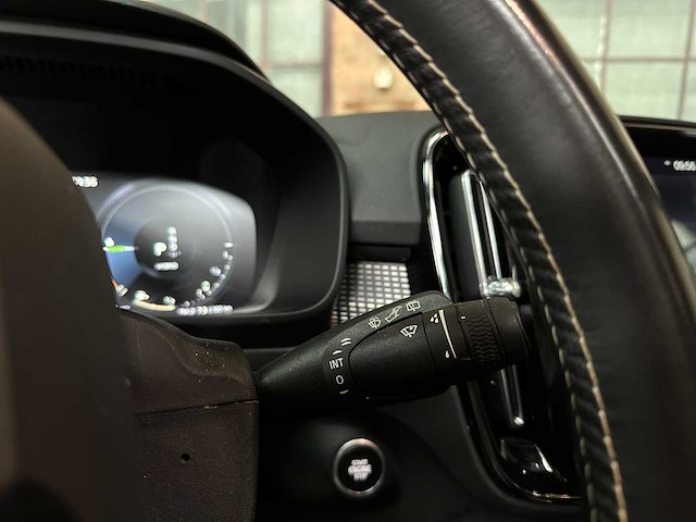 Volvo xc40 1.5 t5 twin engine inscription 179hp 2020 (original-nl), h-536-xf - afbeelding 17 van  43
