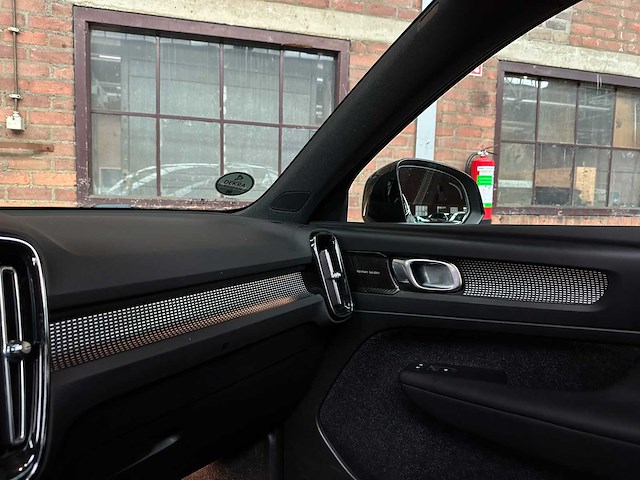 Volvo xc40 1.5 t5 twin engine inscription 179hp 2020 (original-nl), h-536-xf - afbeelding 22 van  43
