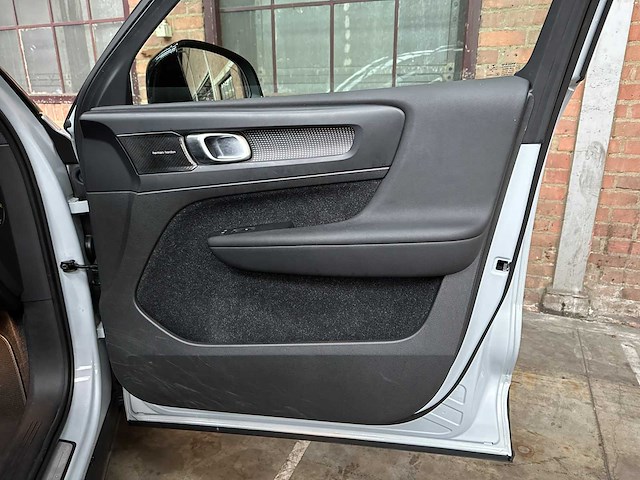 Volvo xc40 1.5 t5 twin engine inscription 179hp 2020 (original-nl), h-536-xf - afbeelding 35 van  43