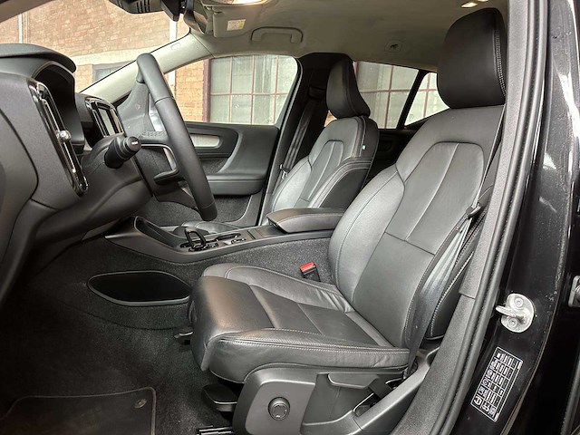 Volvo xc40 2.0 b3 mild-hybrid 163pk 2024 - afbeelding 35 van  39