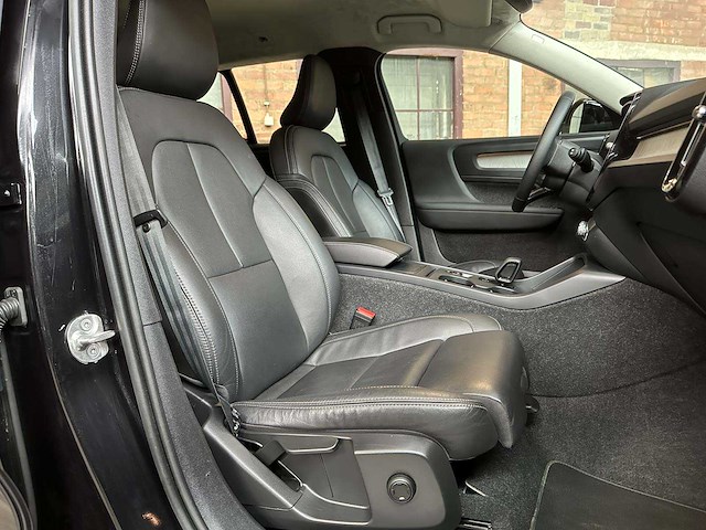 Volvo xc40 2.0 b3 mild-hybrid 163pk 2024 - afbeelding 18 van  39