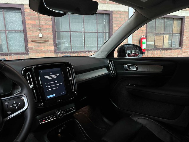 Volvo xc40 2.0 b3 mild-hybrid 163pk 2024 - afbeelding 11 van  39