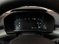 Volvo xc40 2.0 b3 mild-hybrid 163pk 2024 - afbeelding 16 van  39