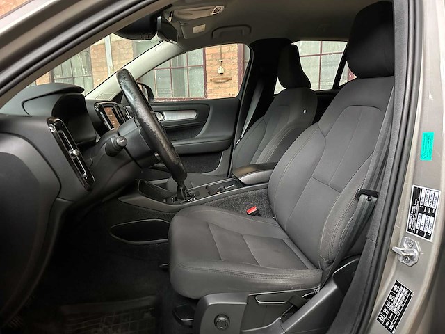 Volvo xc40 2.0 d3 150pk 2020 - afbeelding 35 van  44