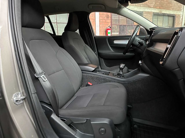 Volvo xc40 2.0 d3 150pk 2020 - afbeelding 38 van  44