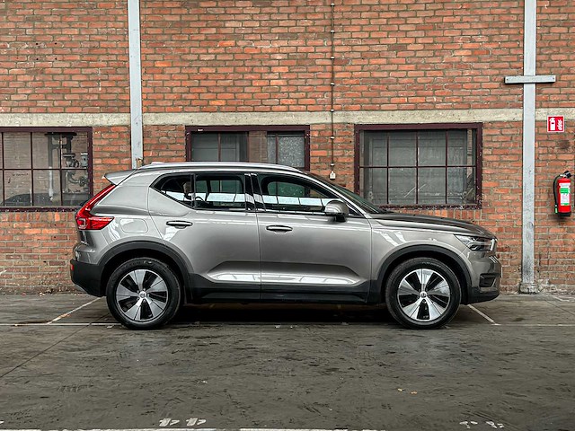 Volvo xc40 2.0 d3 150pk 2020 - afbeelding 2 van  45
