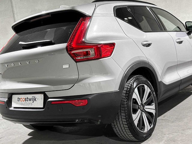 Volvo xc40 recharge core 70 kwh 231pk 2022 (origineel-nl + 1e eigenaar), r-491-bz - afbeelding 4 van  45