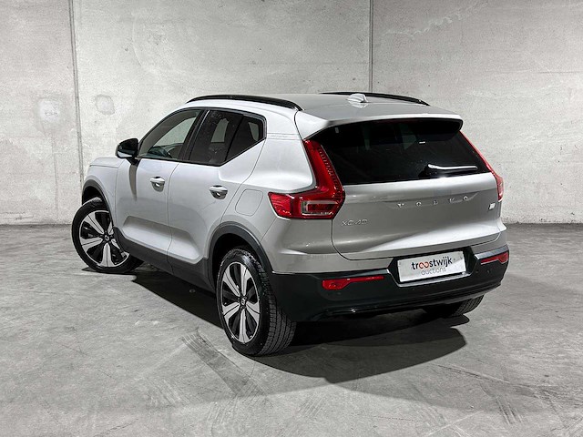 Volvo xc40 recharge core 70 kwh 231pk 2022 (origineel-nl + 1e eigenaar), r-491-bz - afbeelding 8 van  45