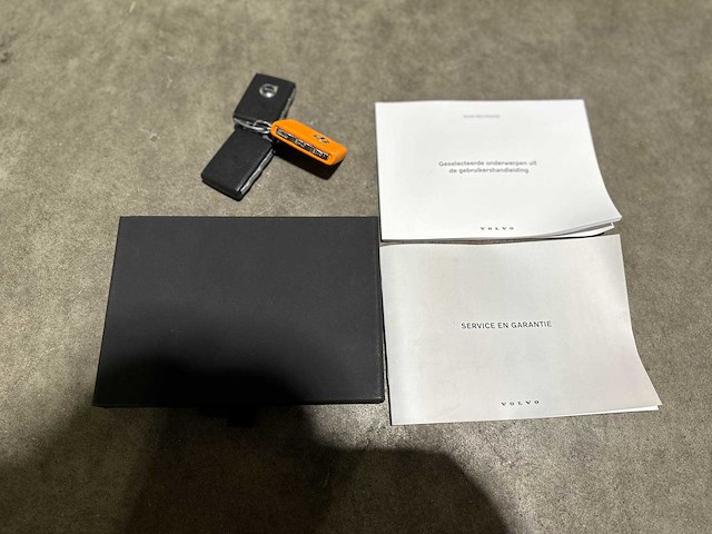 Volvo xc40 recharge p8 awd 408pk 2020 (origineel-nl + 1e eigenaar), k-432-dp - afbeelding 23 van  29