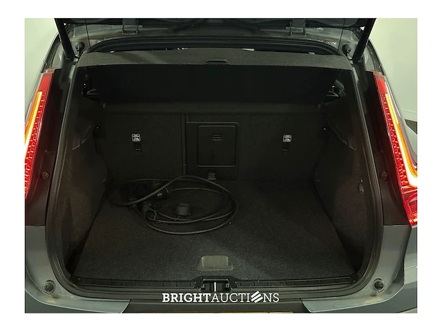 Volvo xc40 recharge p8 r-design awd 2021 (origineel-nl), l-520-xb - afbeelding 24 van  42
