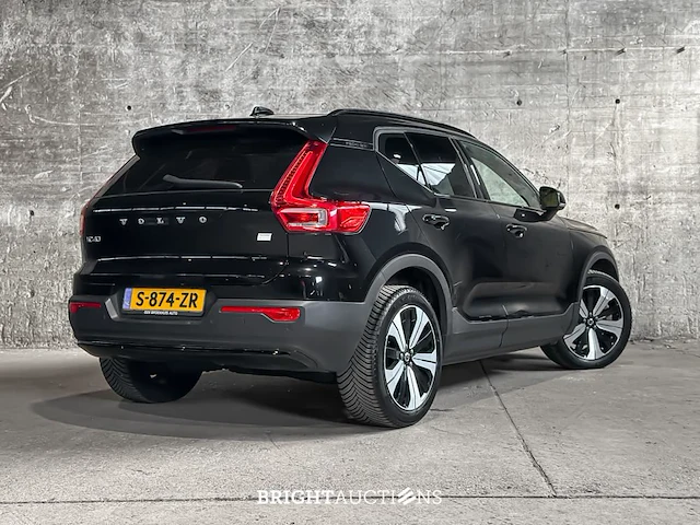 Volvo xc40 recharge plus 231pk 2023 (origineel-nl + 1e eigenaar), s-874-zr soh-rapport - afbeelding 3 van  48