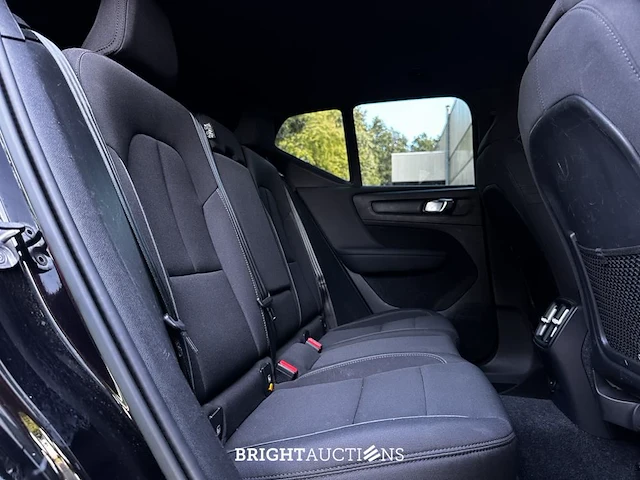 Volvo xc40 recharge plus 231pk 2023 (origineel-nl + 1e eigenaar), s-874-zr soh-rapport - afbeelding 31 van  48