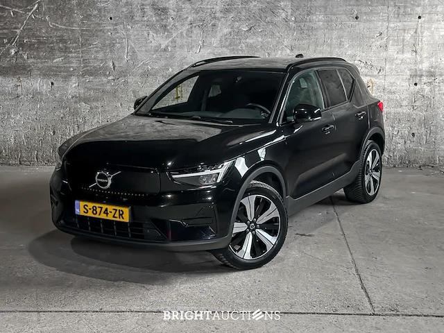 Volvo xc40 recharge plus 231pk 2023 (origineel-nl + 1e eigenaar), s-874-zr soh-rapport - afbeelding 44 van  48
