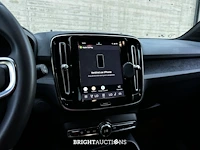 Volvo xc40 recharge plus 231pk 2023 (origineel-nl + 1e eigenaar), s-874-zr soh-rapport - afbeelding 19 van  48