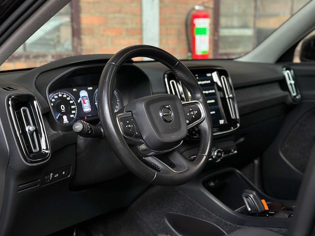 Volvo xc40 recharge t4 inscription expression 129pk 2021 (origineel-nl+1e eigenaar), k-649-lg - afbeelding 11 van  45