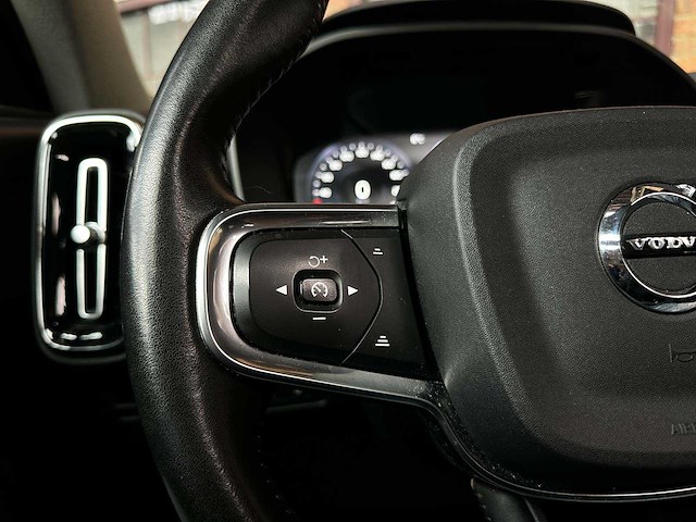 Volvo xc40 recharge t4 inscription expression 129pk 2021 (origineel-nl+1e eigenaar), k-649-lg - afbeelding 16 van  45