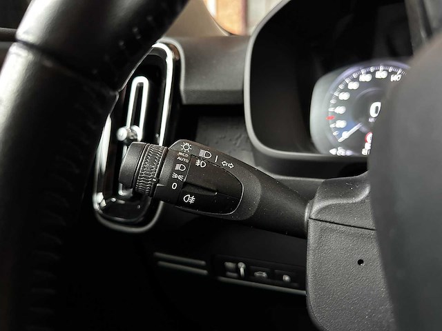 Volvo xc40 recharge t4 inscription expression 129pk 2021 (origineel-nl+1e eigenaar), k-649-lg - afbeelding 18 van  45