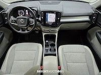 Volvo xc40 t3 momentum pro 1.5 163pk 2020 (origineel-nl), h-598-ns - afbeelding 30 van  34