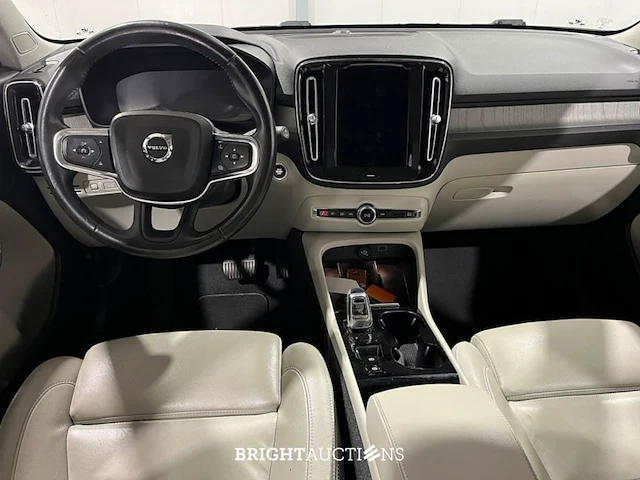 Volvo xc40 t5 recharge inscription 1.5 261pk 2021 (origineel-nl), l-035-hs - afbeelding 17 van  32