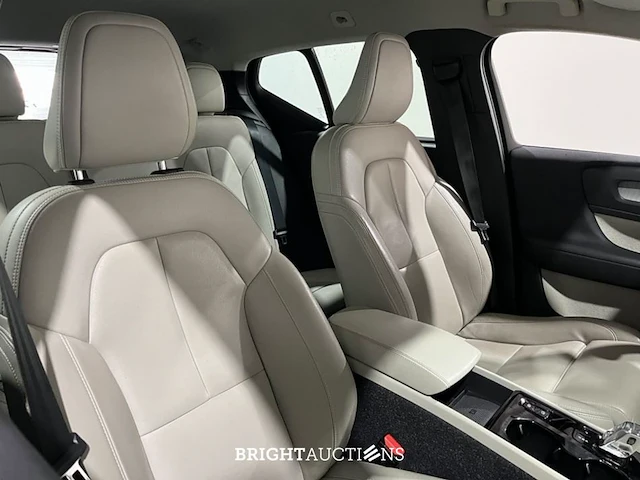 Volvo xc40 t5 recharge inscription 1.5 261pk 2021 (origineel-nl), l-035-hs - afbeelding 18 van  32