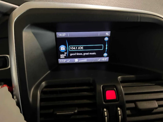 Volvo xc60 2.0 d, vs-977-f - afbeelding 6 van  18