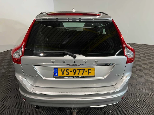 Volvo xc60 2.0 d, vs-977-f - afbeelding 17 van  18