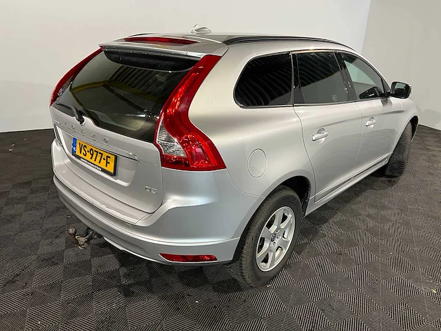 Volvo xc60 2.0 d, vs-977-f - afbeelding 14 van  18