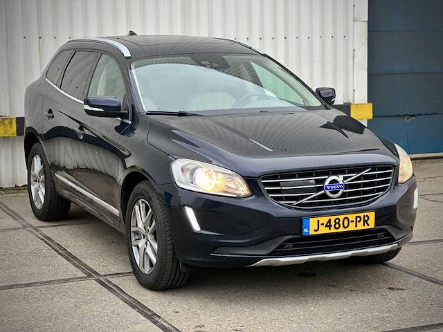 Volvo xc60 2.0 d3 fwd ocean race automaat; j-480-pr - afbeelding 11 van  17