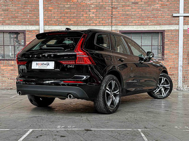 Volvo xc60 2.0 d4 awd momentum 190pk 2017, p-666-db - afbeelding 4 van  54