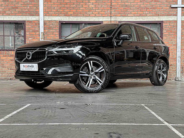 Volvo xc60 2.0 d4 awd momentum 190pk 2017, p-666-db - afbeelding 1 van  54