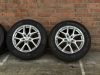 Volvo xc60 2.0 d4 awd momentum 190pk 2017, p-666-db - afbeelding 40 van  54