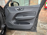 Volvo xc60 2.0 d4 awd momentum 190pk 2017, p-666-db - afbeelding 32 van  54