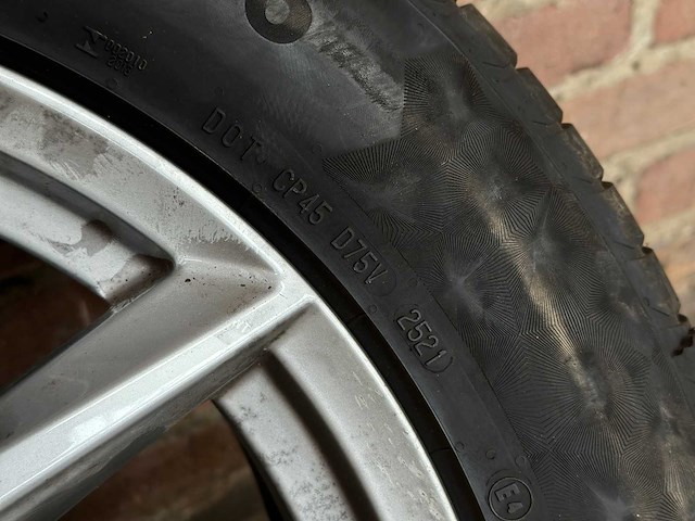 Volvo xc60 2.0 d4 awd momentum 190pk 2017, p-666-db - afbeelding 42 van  54