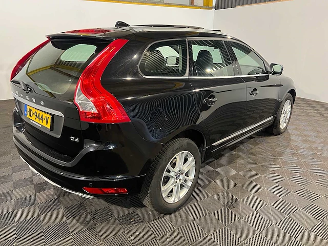 Volvo xc60 2.0 d4 fwd oc. race, hd-944-v - afbeelding 25 van  28