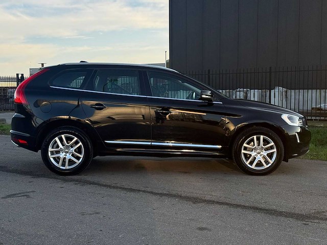 Volvo xc60 2.0 d4 fwd r-design 2017 | pg-181-p iaw - afbeelding 4 van  35