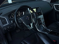 Volvo xc60 2.0 d4 fwd r-design 2017 | pg-181-p iaw - afbeelding 21 van  35