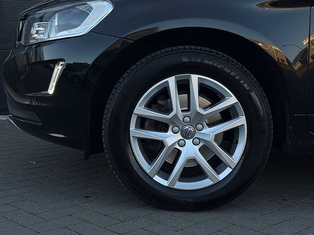 Volvo xc60 2.0 d4 fwd r-design 2017 | pg-181-p iaw - afbeelding 35 van  35