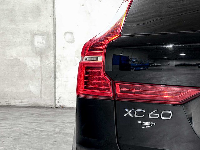 Volvo xc60 2.0 recharge t6 awd inscription 340pk 2020 (origineel-nl + 1e eigenaar), j-086-td - afbeelding 9 van  53