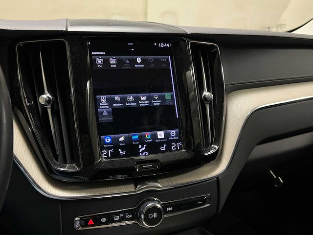 Volvo xc60 2.0 recharge t6 awd inscription 340pk 2020 (origineel-nl + 1e eigenaar), j-086-td - afbeelding 23 van  53