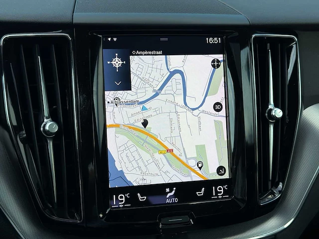 Volvo xc60 2.0 recharge t6 awd inscription | t-392-zz i - afbeelding 3 van  35