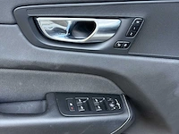 Volvo xc60 2.0 recharge t6 awd inscription | t-392-zz i - afbeelding 16 van  35