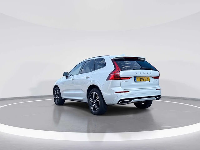 Volvo xc60 2.0 recharge t6 awd inscription | t-392-zz i - afbeelding 32 van  35